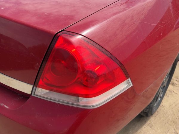 2006-2016 Chevy Impala Passenger Right Tail Light Brake Lamp Oem Rear 25971598 — photo 2