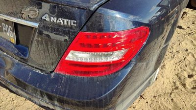 2012-2015 Mercedes C300 Passenger Right Tail Light Brake Lamp Oem Rear