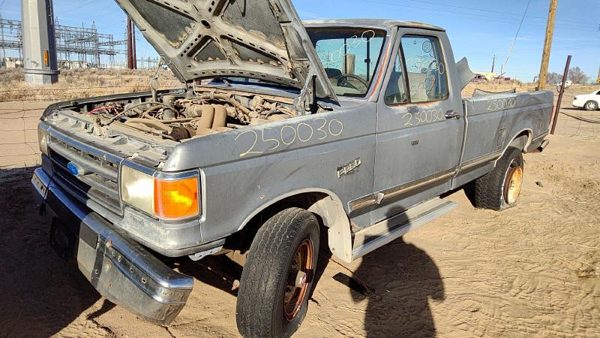 1989 Ford F250 Axle Housing — photo 1