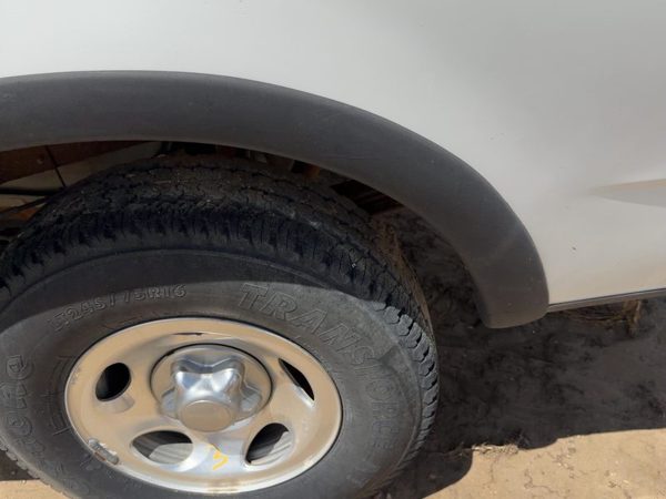 1997-2004 Ford F150 Driver Left Rear Wheel Flare Moulding Oem Back — photo 2