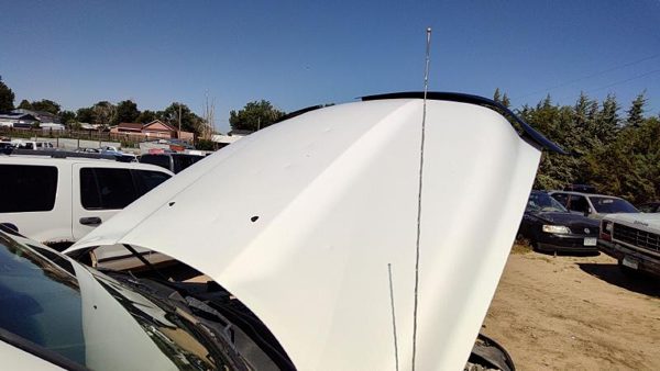2016 Ram 1500 Hood White PW7 — photo 3