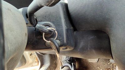 93-01 Cabrio Convertible Ignition Switch Assembly With Key Electrical At
