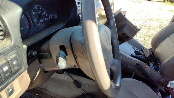 2000 Honda Passport Steering Column Key — photo 2