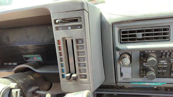88-94 S10 Blazer Temperature Control Module In Dash Heater Ac Head Unit Oem — photo 1