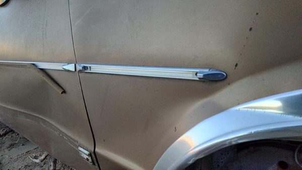 80-83 Chevy Malibu Passenger Right Moulding From Fender Oem Trim Strip 4 Door — photo 4