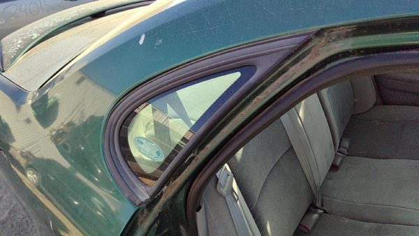 1996-2007 Ford Taurus Passenger Right Rear Quarter Glass Back Side Window Oem — photo 2