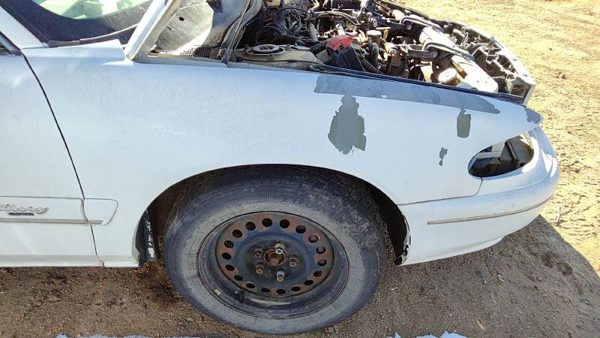1997-2005 Buick Century Passenger Right Front Fender Oem White 12455104 — photo 2