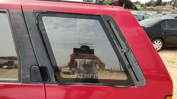1990-1995 Nissan Pathfinder Driver Left Rear Quarter Glass Back Side Window Oem — photo 3