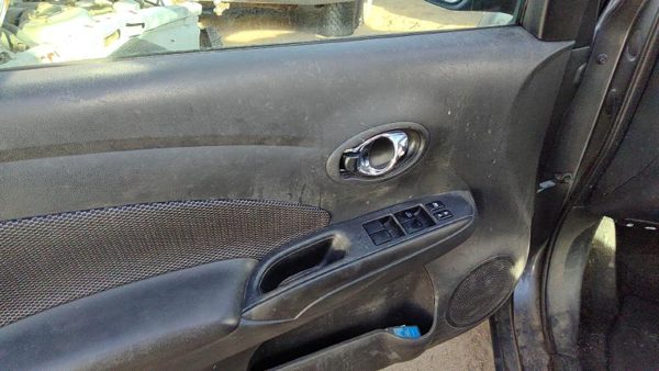 14-19 Versa Driver Left Front Door Trim Panel With Master Switch Charcoal G — photo 4