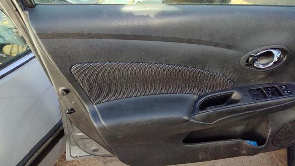 14-19 Versa Driver Left Front Door Trim Panel With Master Switch Charcoal G — photo 2