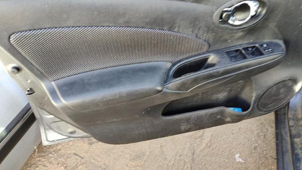 14-19 Versa Driver Left Front Door Trim Panel With Master Switch Charcoal G — photo 7
