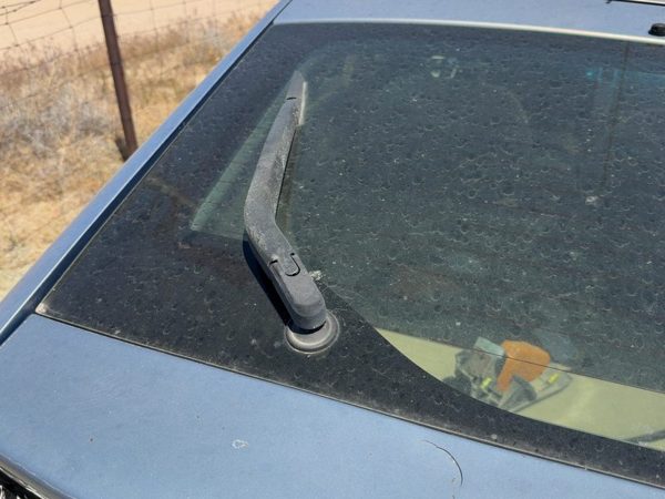 2004-2009 Toyota Prius Back Glass Wiper Arm Oem Rear Window Blade Liftgate Hatch — photo 1