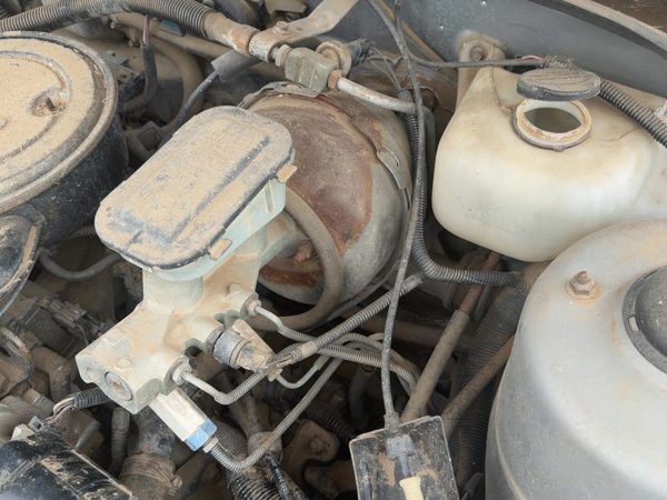 1983-1984 Pontiac Sunbird Power Brake Booster With Master Cylinder Pair Set Oem — photo 1