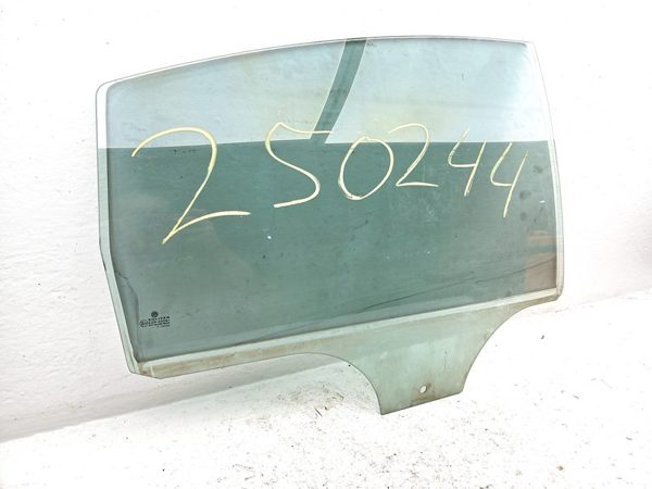 1998-2005 Vw Passat Passenger Right Rear Side Window Door Glass Oem Back — photo 1