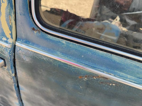 1971 Vw Super Beetle Driver Left Rear Moulding On Quarter Panel Oem — photo 3