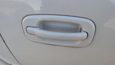 00-04 Suburban Passenger Right Rear Outside Door Handle Back 50U Summit White