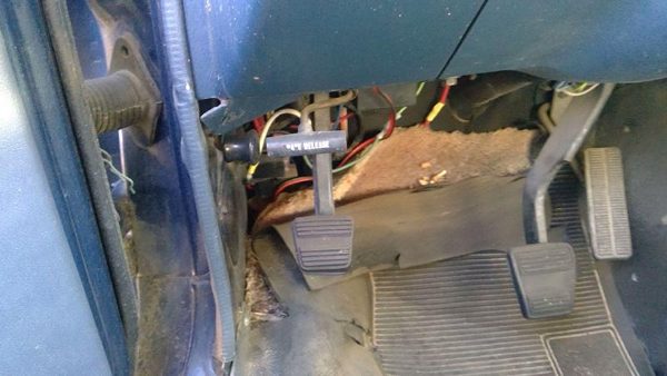 1985-1991 Chevy G20 Van Parking Brake Pedal Assembly Oem Complete Emergency Unit — photo 2