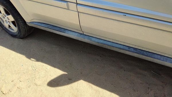 06-09 Chevy Equinox Passenger Right Lower Rocker Panel Moulding Side Skirt Oem — photo 5