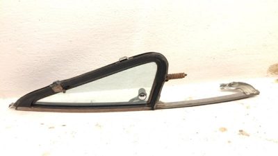 73-87 Sierra K10 1500 Passenger Right Front Vent Window Small Door Glass W Frame
