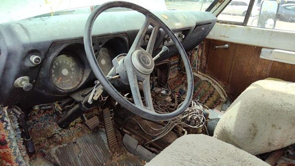 1974 Dodge Van — vehicle photo 4
