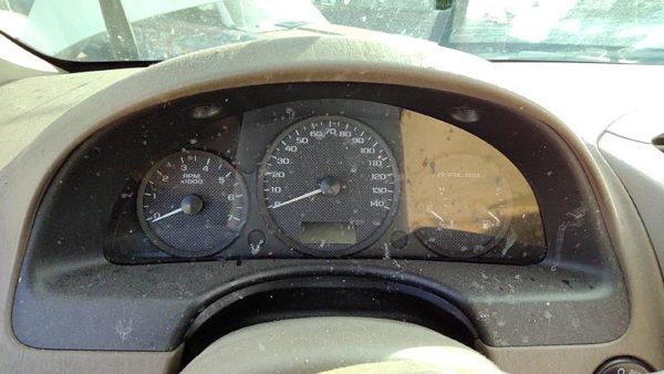 04-05 Chevy New Style Malibu Speedometer Cluster Instrument Gauges Panel Dash — photo 4