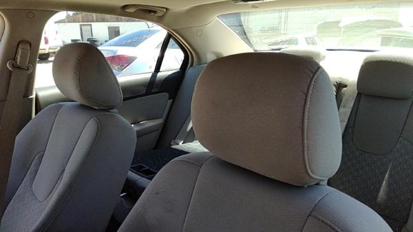 2010 Ford Fusion Pair Of Front Headrests Oem Left Right Set Seat Ae5Z54611A08Cf — photo 1
