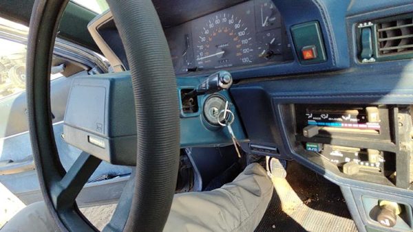 1986 Toyota Camry Steering Column — photo 5