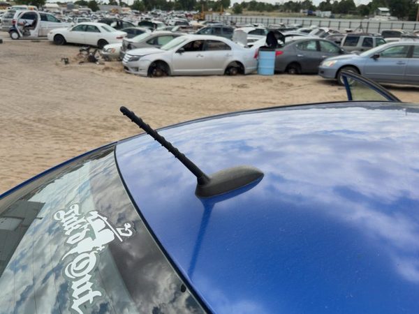 2007-2012 Nissan Sentra Radio Antenna Mast Oem — photo 4