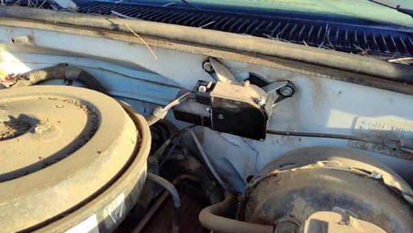 1988-2000 Gmc Sierra 2500 Windshield Wiper Motor Oem 12368702 — photo 2