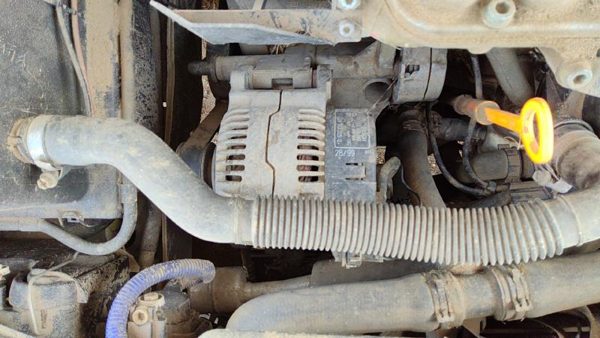 1993-2002 Vw Cabrio Convertible Alternator 2.0L 028903018A — photo 2