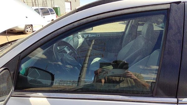 2004-2008 Chrysler Pacifica Driver Left Front Side Window Door Glass Oem — photo 2