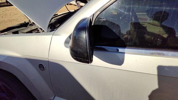 2006-2010 Jeep Grand Cherokee Driver Left Power Side Mirror Door Mounted Oem — photo 4