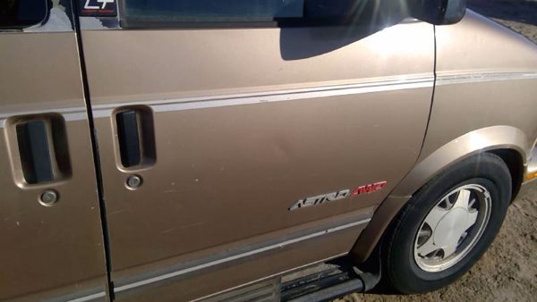 1995 Chevy Astro Front Door RH Brown — photo 5