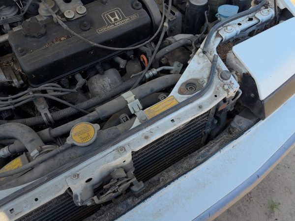 89 Honda Accord LX Pair of Upper Radiator Support Motor Mounts with Brackets OEM — photo 3