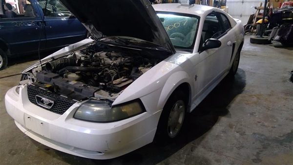 2001 Ford Mustang — vehicle photo 3