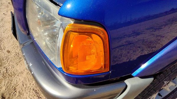 2005 Ford Ranger Fog/mark/park/turn Light/lamp LH — photo 4