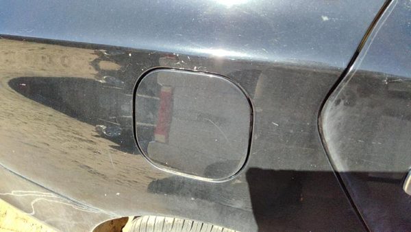 2013-2019 Nissan Sentra Fuel Tank Door With Hinge Gas Lid Oem Filler Black Kh3 — photo 3
