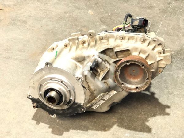 1998 Ford Explorer Transfer Case 2 Door 5SP 4X4 — photo 1