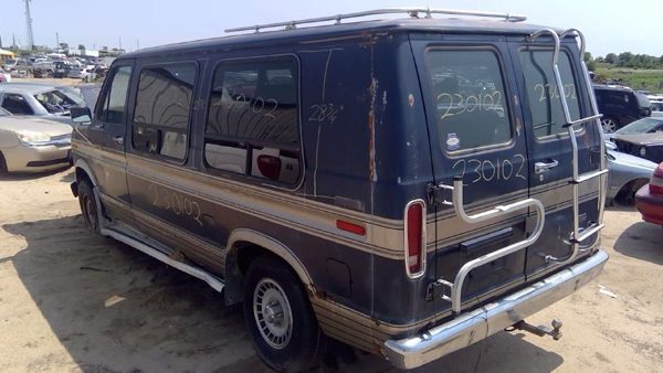 1990 Ford E150 — vehicle photo 5
