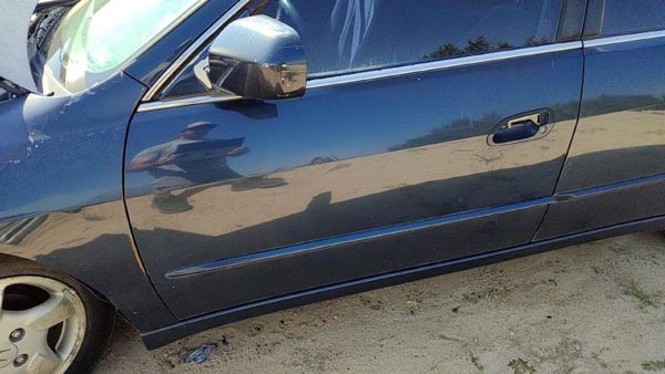 1999 Honda Accord Front Door LH Gray — photo 2