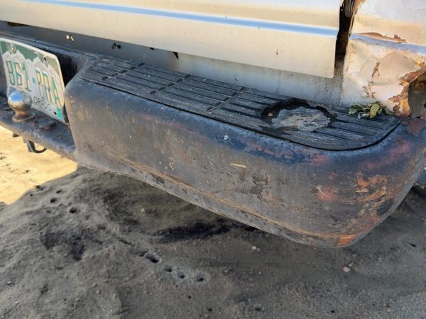 1988-1995 Isuzu Pup Rear Bumper With Mount Brackets Oem Silver 2900037010 — photo 9