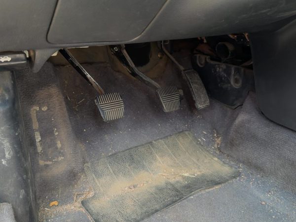 1995-1999 Nissan Maxima Brake Pedal Assembly Oem — photo 3