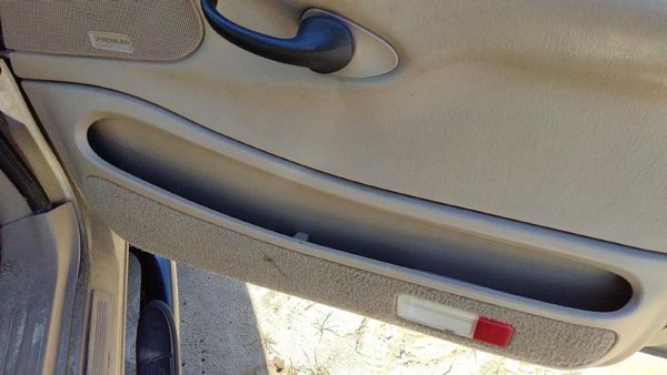 00-02 Ford Expedition Passenger Right Front Door Trim Panel With Switches Tan Fh — photo 6
