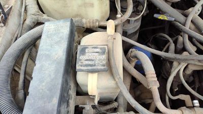 1991-2001 Jeep Cherokee Coolant Reservoir Radiator Overflow Tank Bottle Oem
