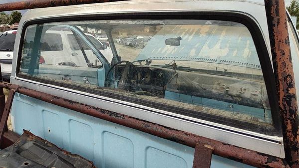 1973-1987 Chevy C10 Back Glass Rear Window Oem Fixed 363107 — photo 3