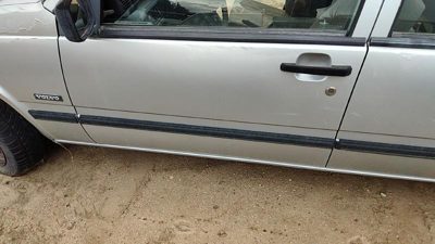 1991 Volvo 740 Front Door LH Silver