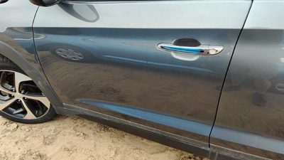 2016 Hyundai Tucson Front Door LH Coliseum Grey Z56