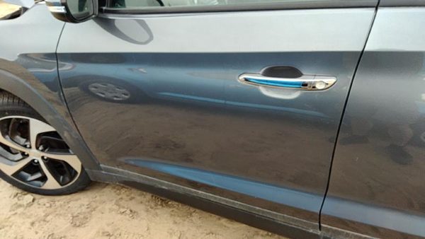 2016 Hyundai Tucson Front Door LH Coliseum Grey Z56 — photo 2