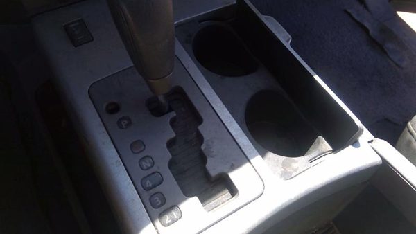 2006 Nissan Titan Floor Shifter Lever Assembly Shift Unit Automatic Transmission — photo 4