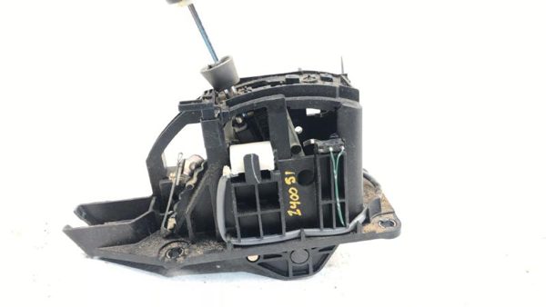 2006 Nissan Titan Floor Shifter Lever Assembly Shift Unit Automatic Transmission — photo 8